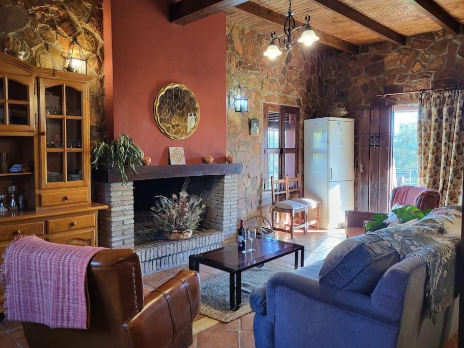 La Buganvilla, Descanso Entre Olivares ออร์นาชวยโลส ภายนอก รูปภาพ